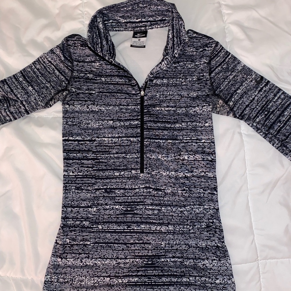 Nike DRI-FIT quarter zip